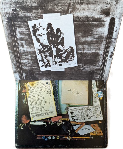 Alice Cooper - School's Out - VG+ / VG+ (LP-Pre Loved) - Image 2