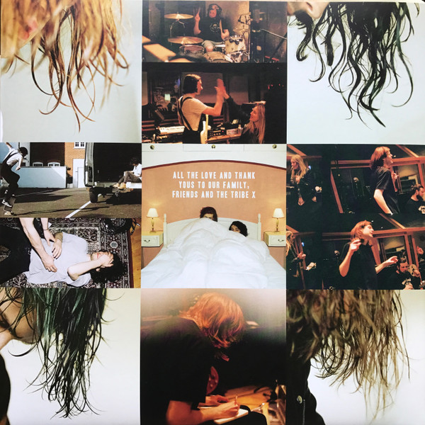 The Amazons (3) - The Amazons (Clear Vinyl )(NM/NM(Pre Loved) - Image 3