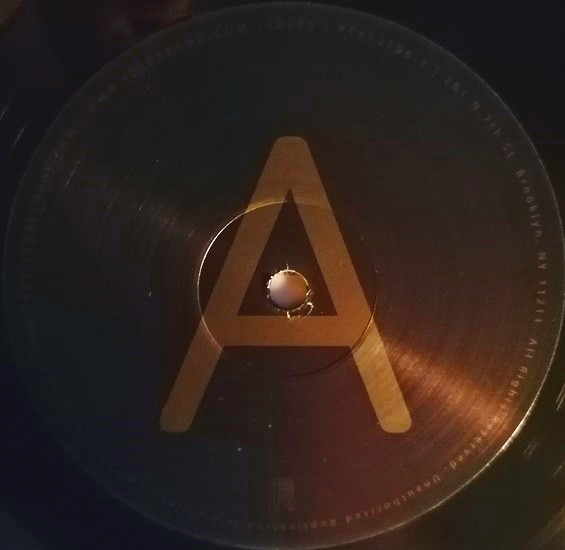 Idles - Ultra Mono - Vinyl Record – (New / Sealed) - Image 3