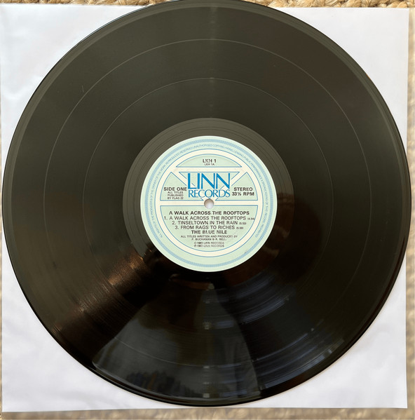 The Blue Nile - A Walk Across The Rooftops - Vinyl Record VG+/VG+ (Pre Loved) - Image 2
