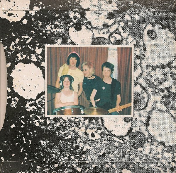 Fatal Microbes - Violence Grows - 7 inch Vinyl Record VG+/VG+ (Pre Loved) - Image 2