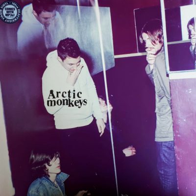 Arctic Monkeys-0