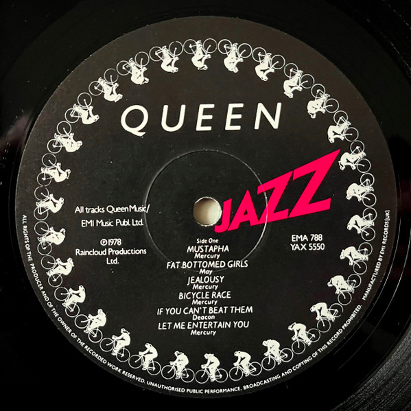 Queen-3