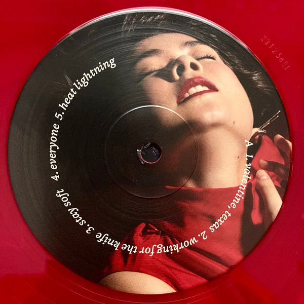 Mitski-3