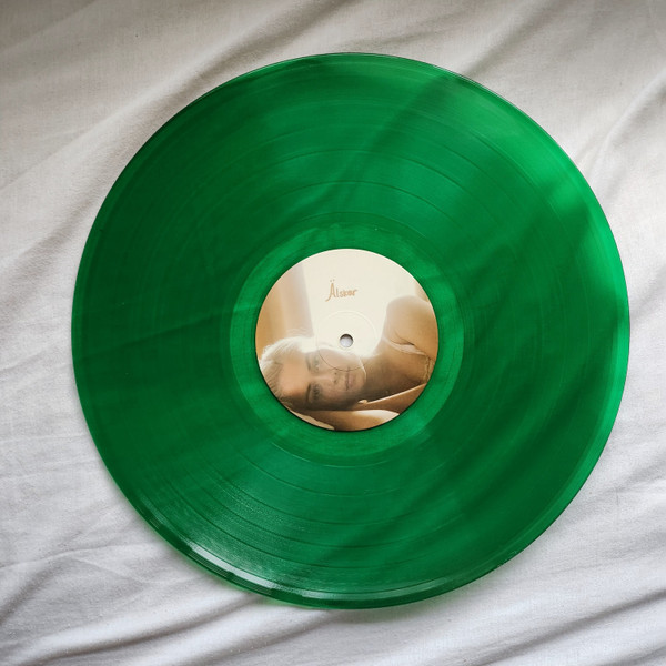 Nina Nesbitt-2